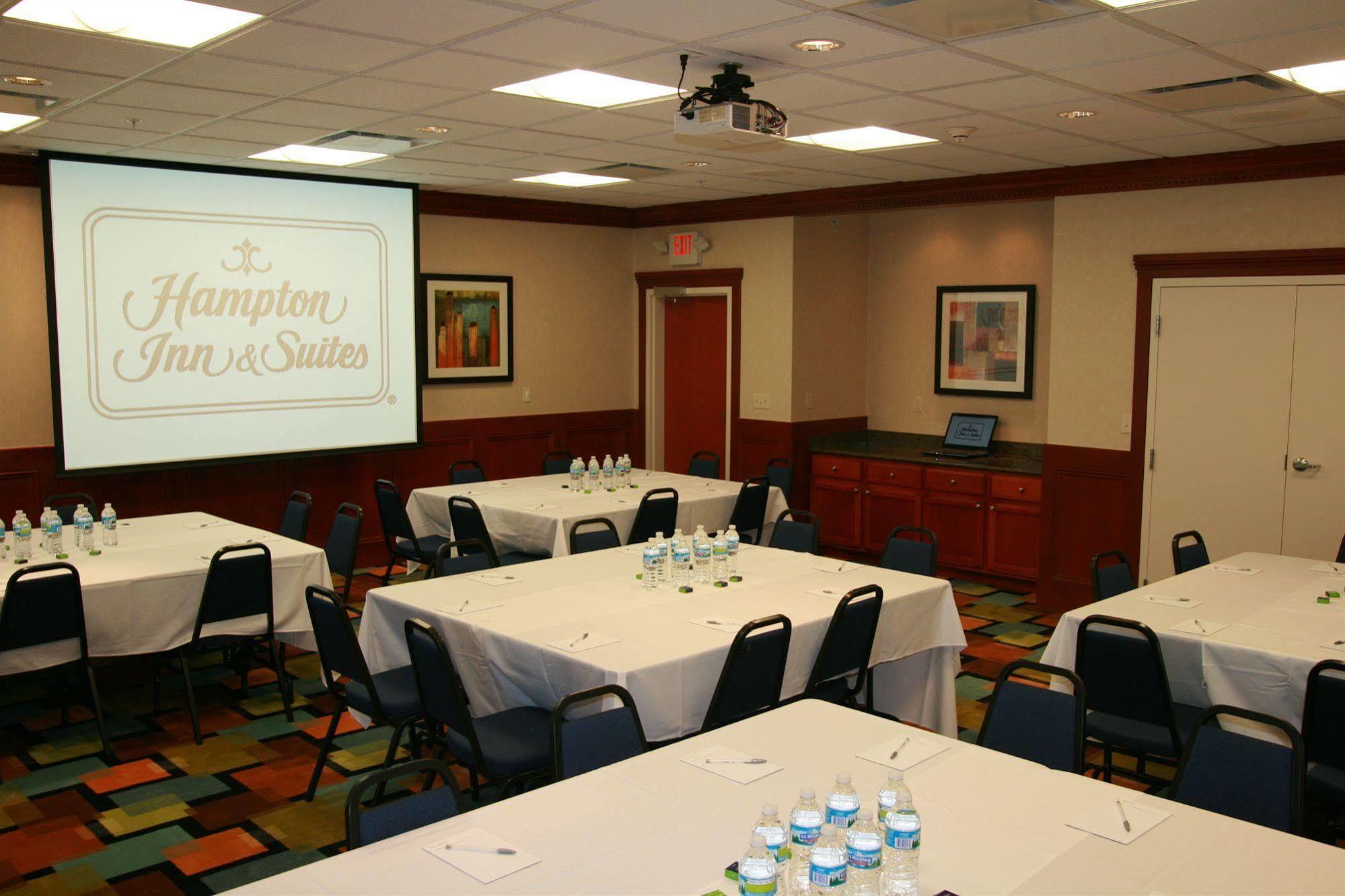 Hampton Inn & Suites Detroit/Chesterfield Dış mekan fotoğraf